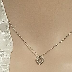 Elegant Gold Tone Heart Pendant Necklace
